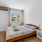 Beautiful In Apartamento Šibenik