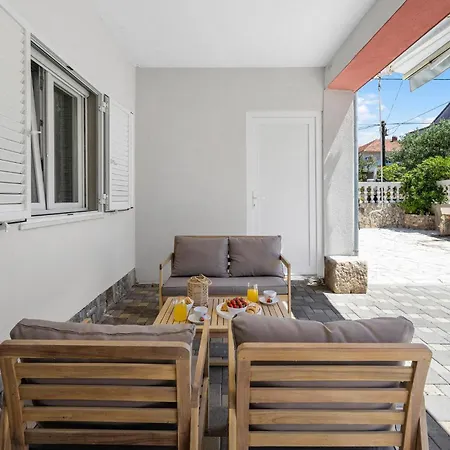 Lovely In With Private Swimming Pool, Be Inside Or Outside * Sibenik