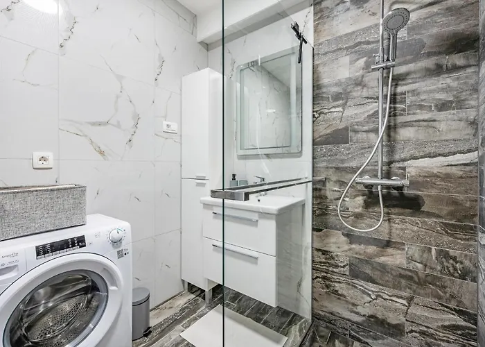 아파트 Beautiful In *