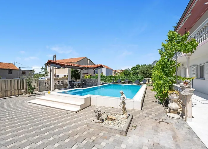 Beautiful In 아파트 *